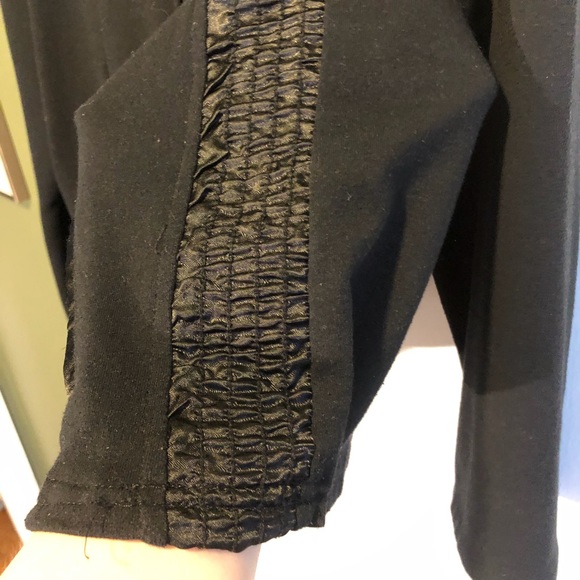 Cute hoodie with ruching trim 🎈2 for $15 🎈 - Picture 3 of 7